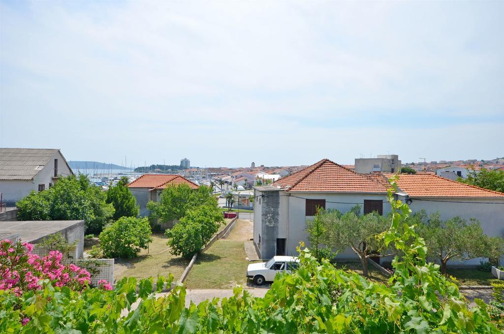 Apartments Marija Near Center Водице Екстериор снимка