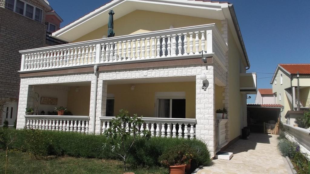 Apartments Marija Near Center Водице Екстериор снимка