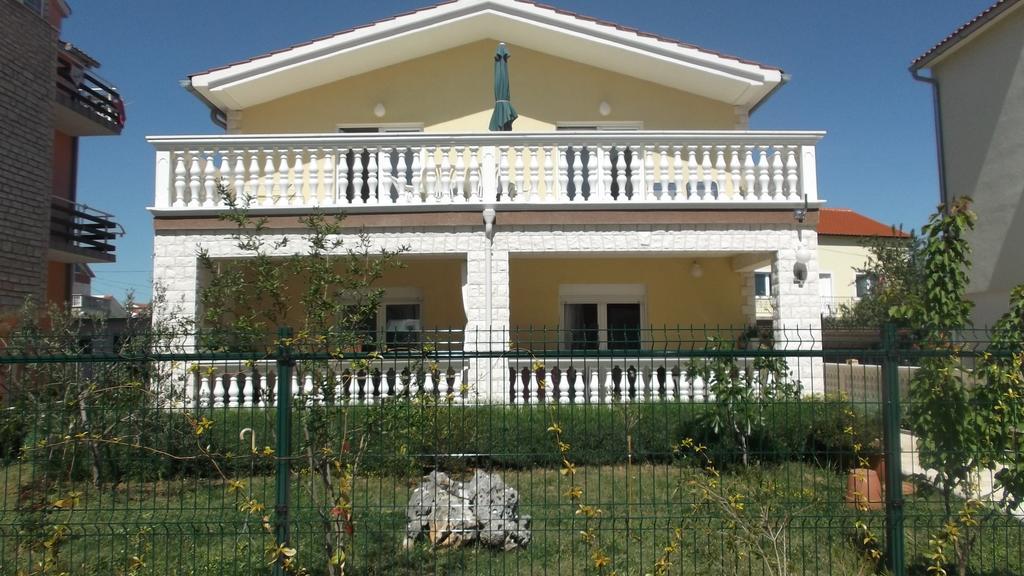 Apartments Marija Near Center Водице Екстериор снимка