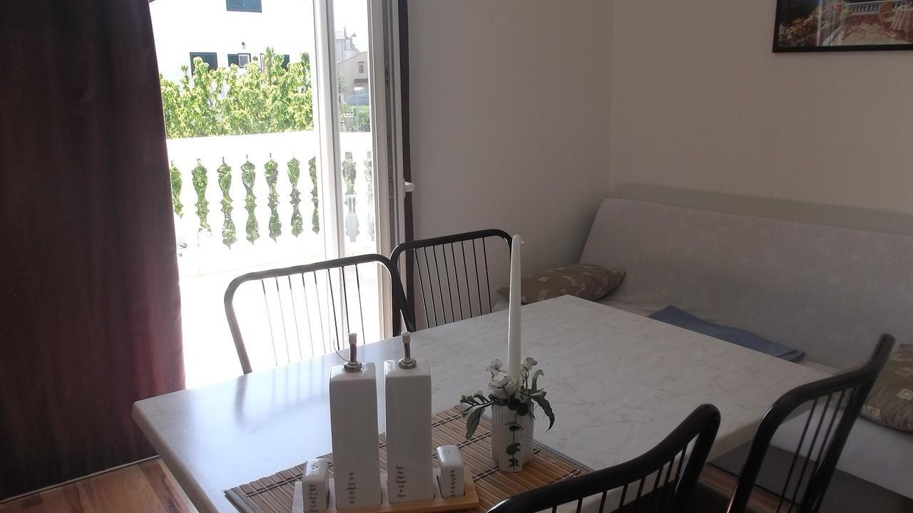 Apartments Marija Near Center Водице Стая снимка