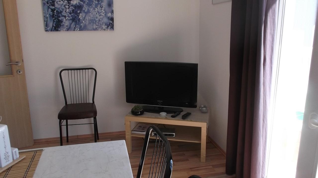 Apartments Marija Near Center Водице Стая снимка