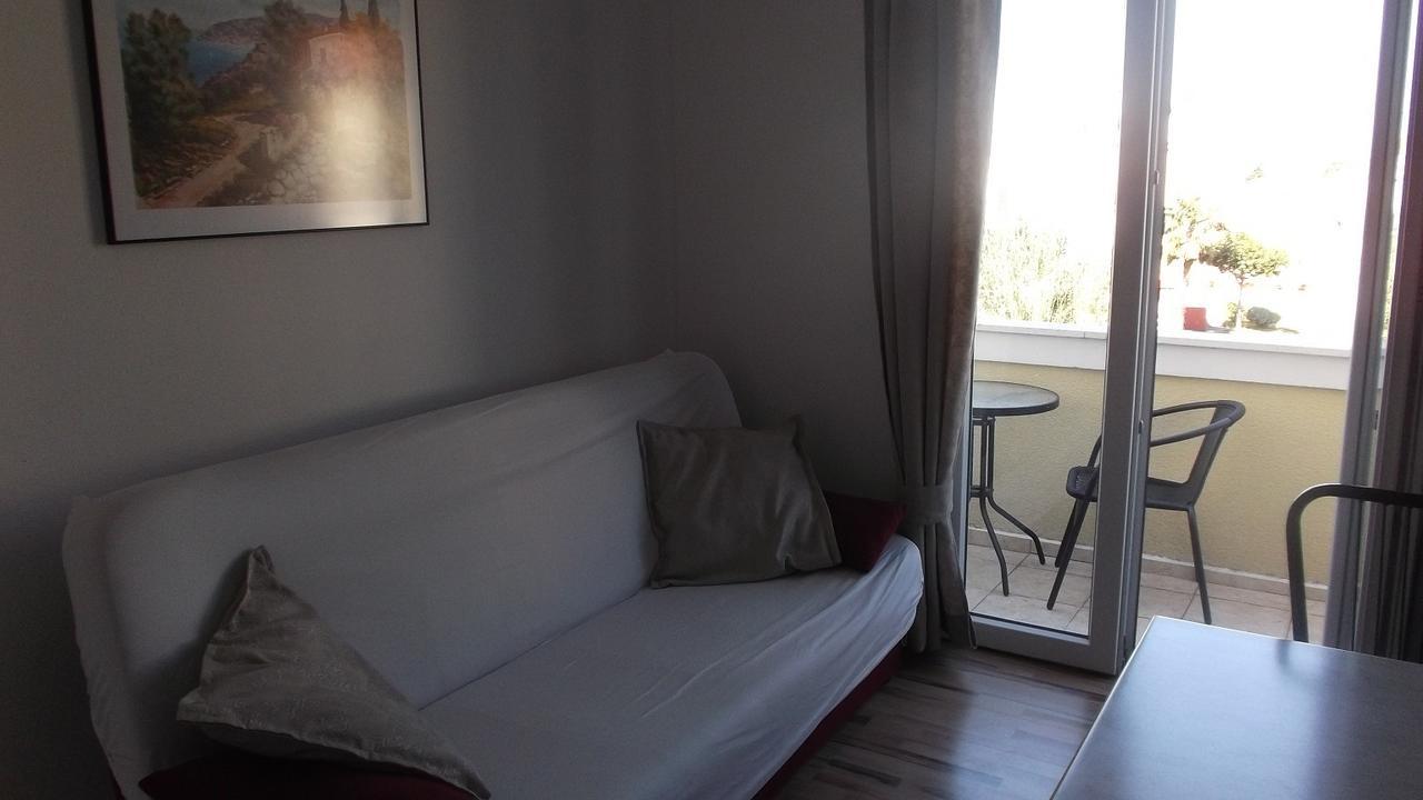 Apartments Marija Near Center Водице Стая снимка